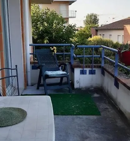 Apartment Climatise T1 Bis Metro A 200 M *